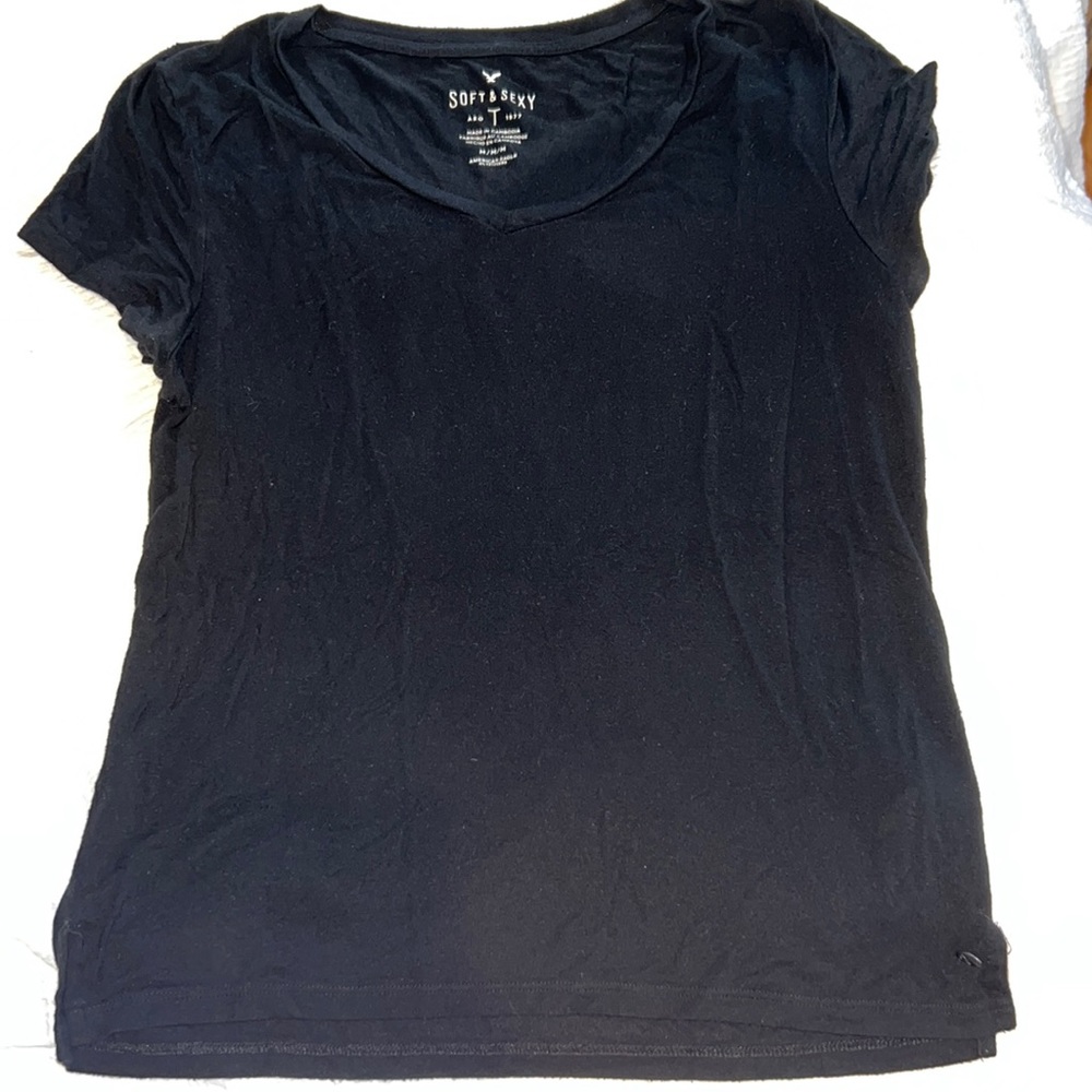 Soft and sexy American eagle shirt